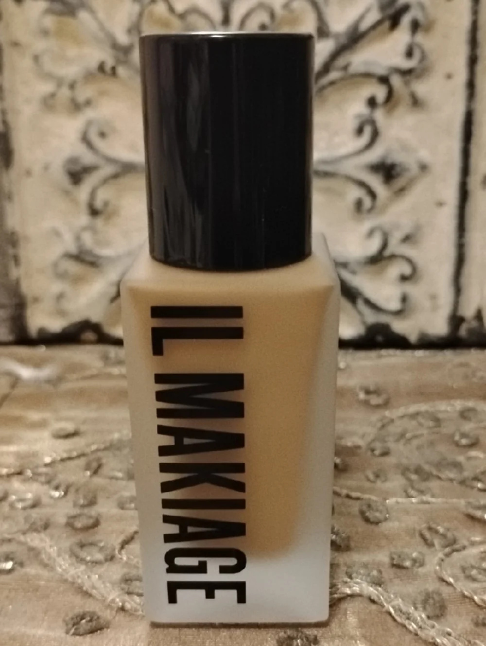 Il Makiage Woke Up Like This Flawless Base Foundation 1 Fl Oz Shade 165 NIB